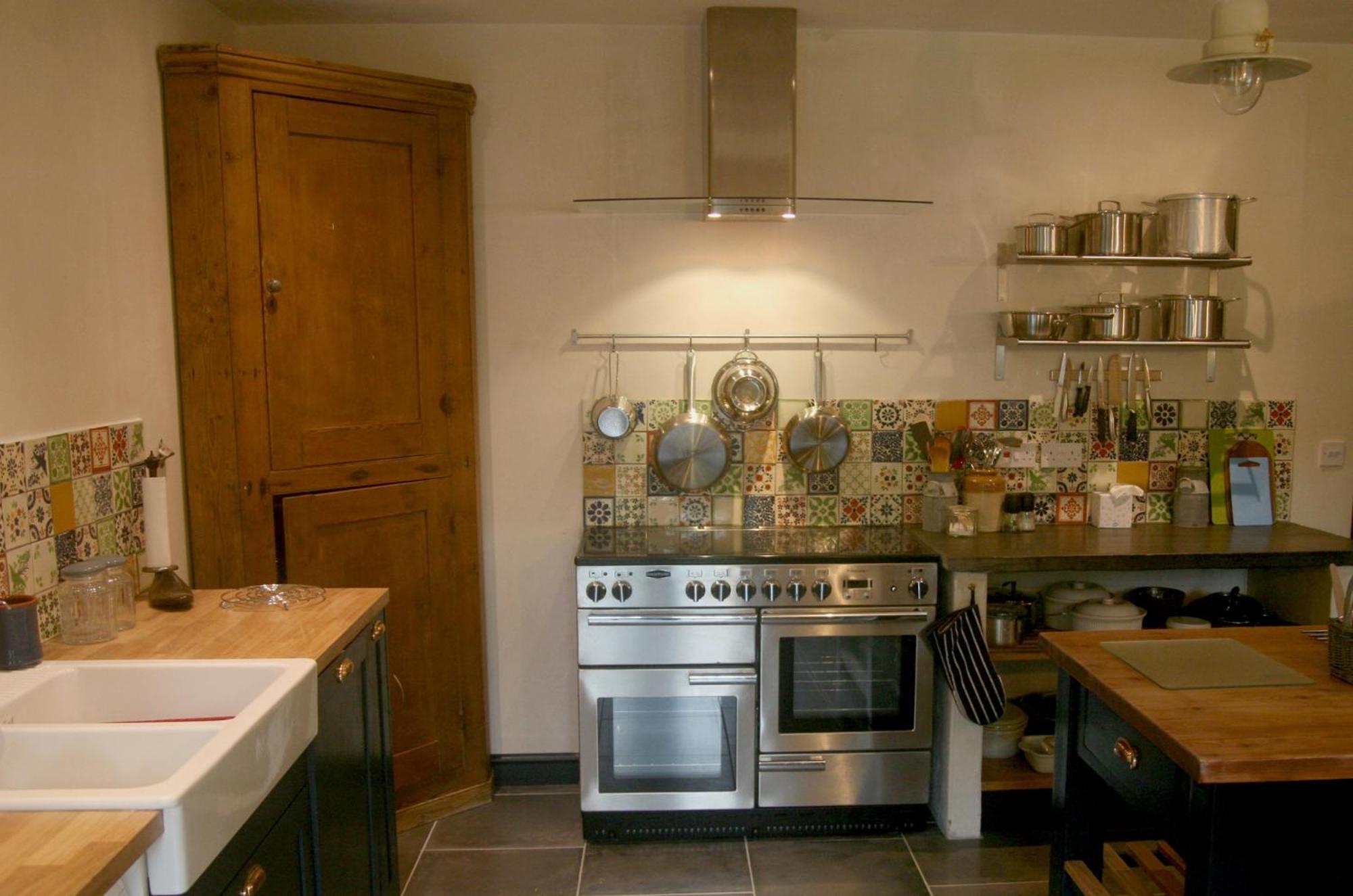 Creatively Converted Barn In Accessible Rural Spot Llanwrda Eksteriør billede