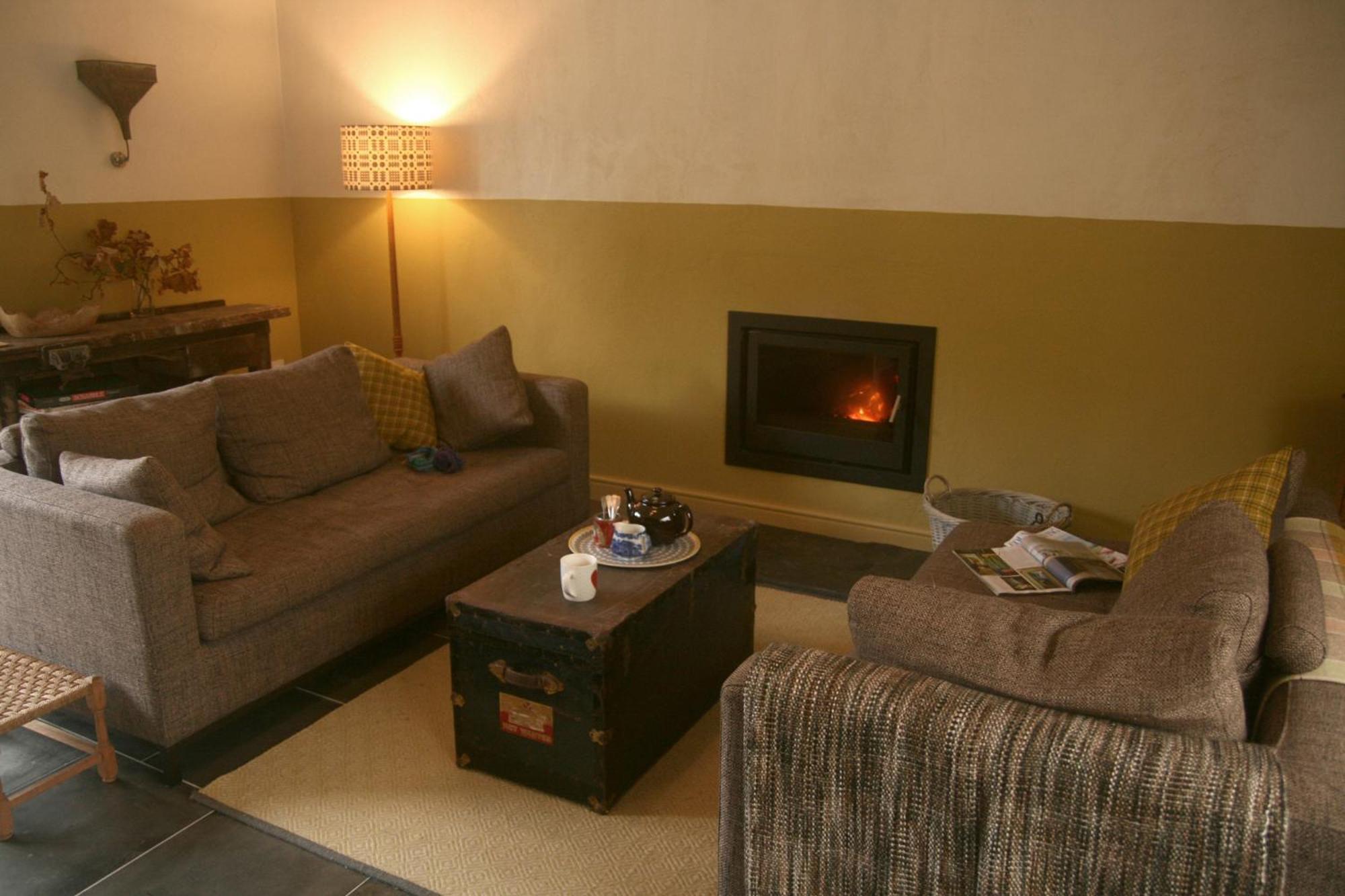 Creatively Converted Barn In Accessible Rural Spot Llanwrda Eksteriør billede